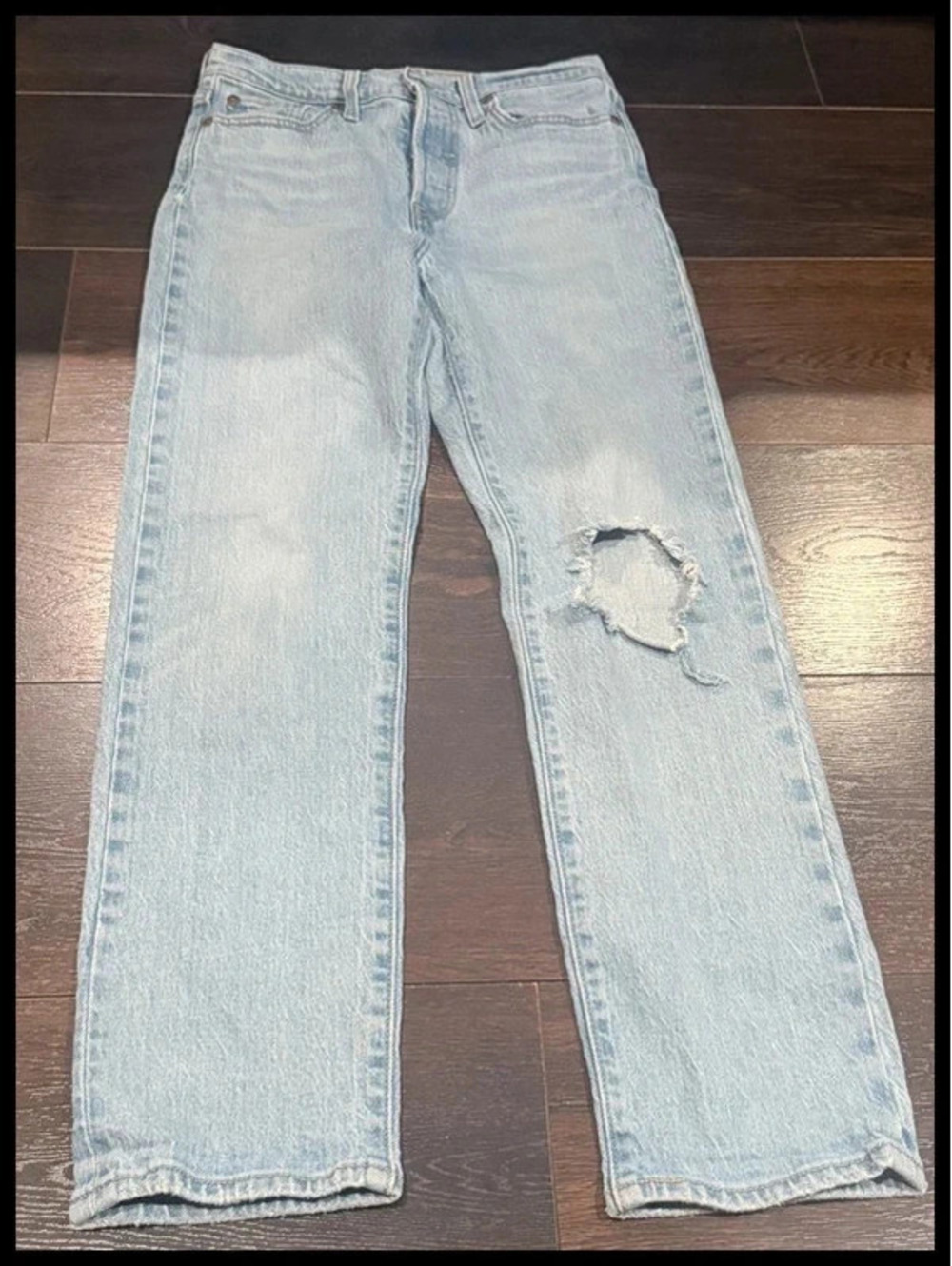 Levi’s Wedgie Straight Women’s Jeans Distressed Knee W26 L28 178